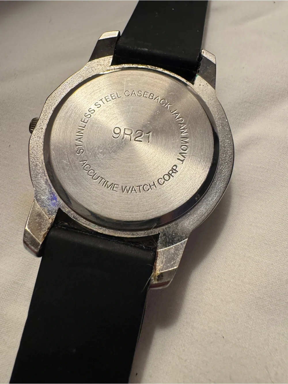 Women's Crystal Bezel Silicone Strap Watch - Black